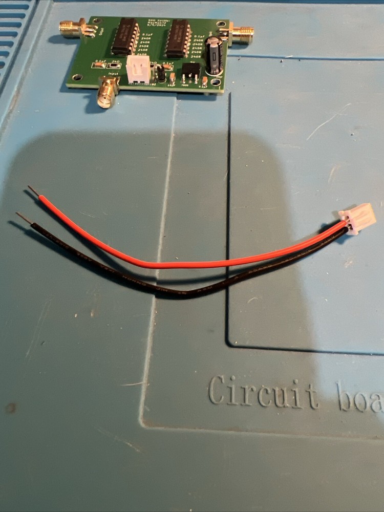 10MHz 50 Ohm Square Wave RF Splitter