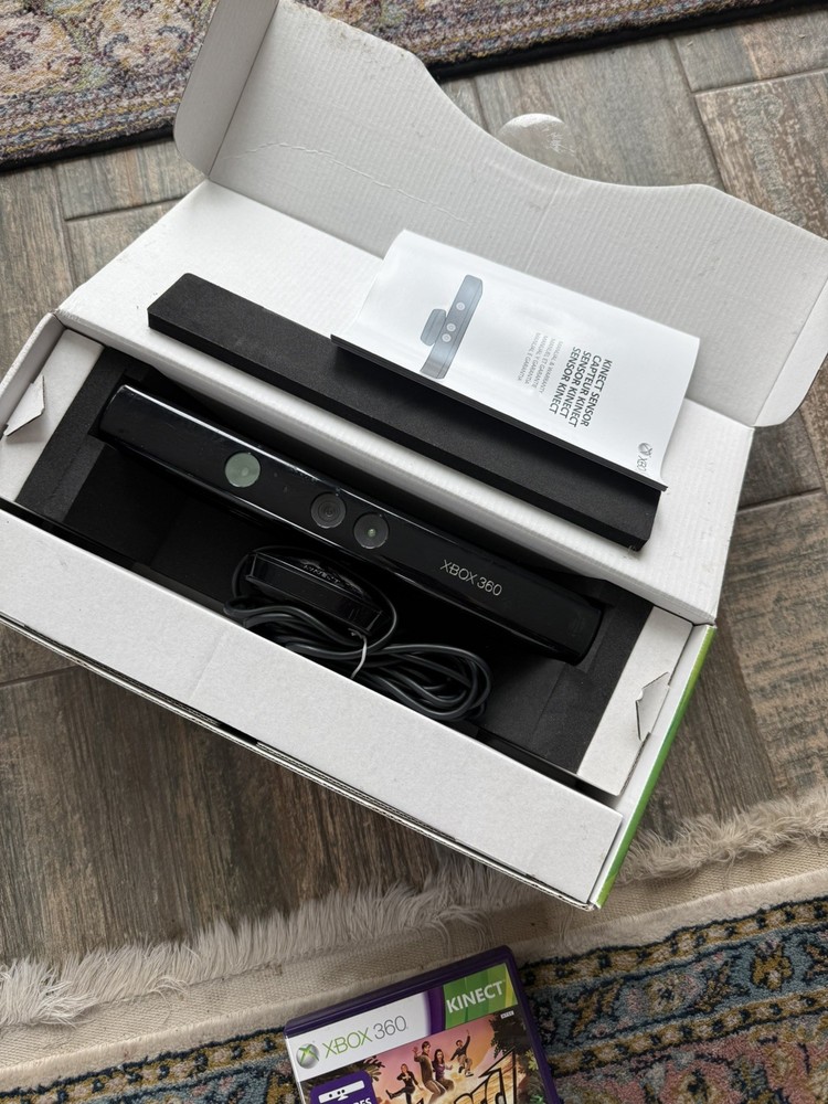 XBOX 360 Kinect Sensor And Kinect Adventures Game