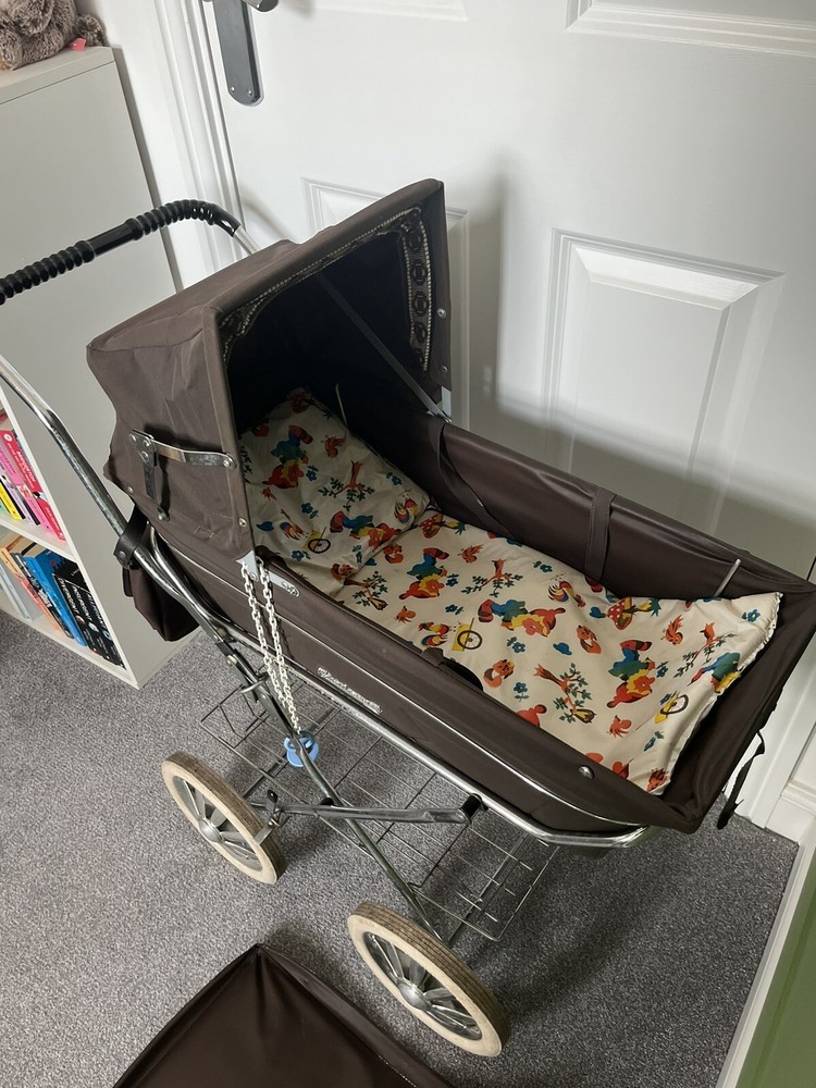 Charlesworth Dolls Pram - Vintage