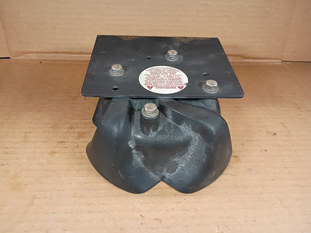 CYCLONE D-44, 100W Speaker With Bracket