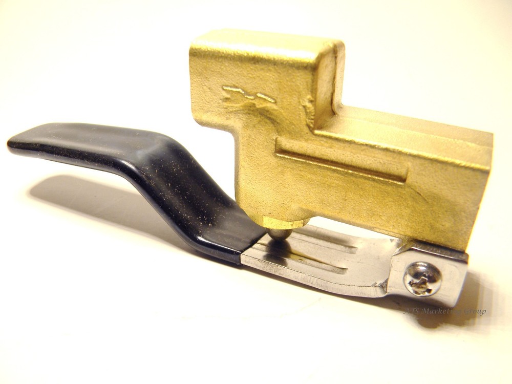 Carpet Cleaning - Detail Tool Valve