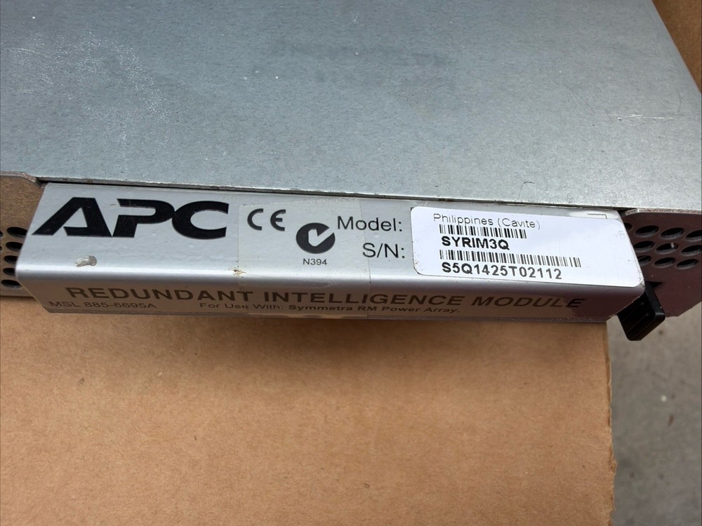 New Open Box APC Symmetra Main Redundant Module SYRIM3 Intelligence Module