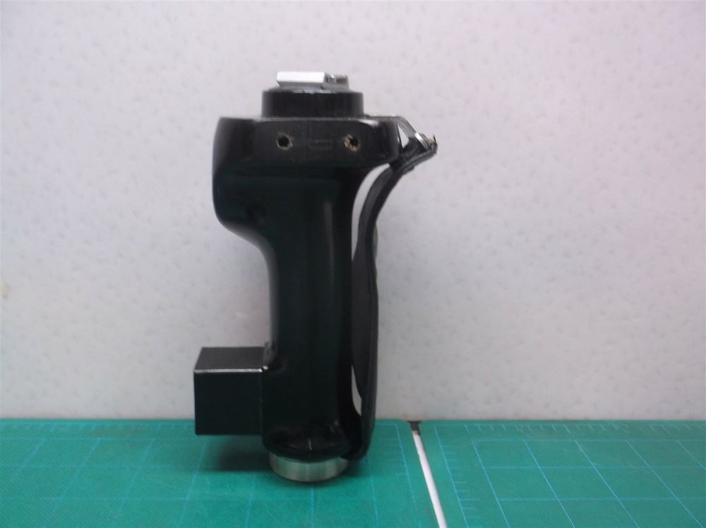 Vintage Flash Holder Pistol Grip Bracket with Quick Release Mount