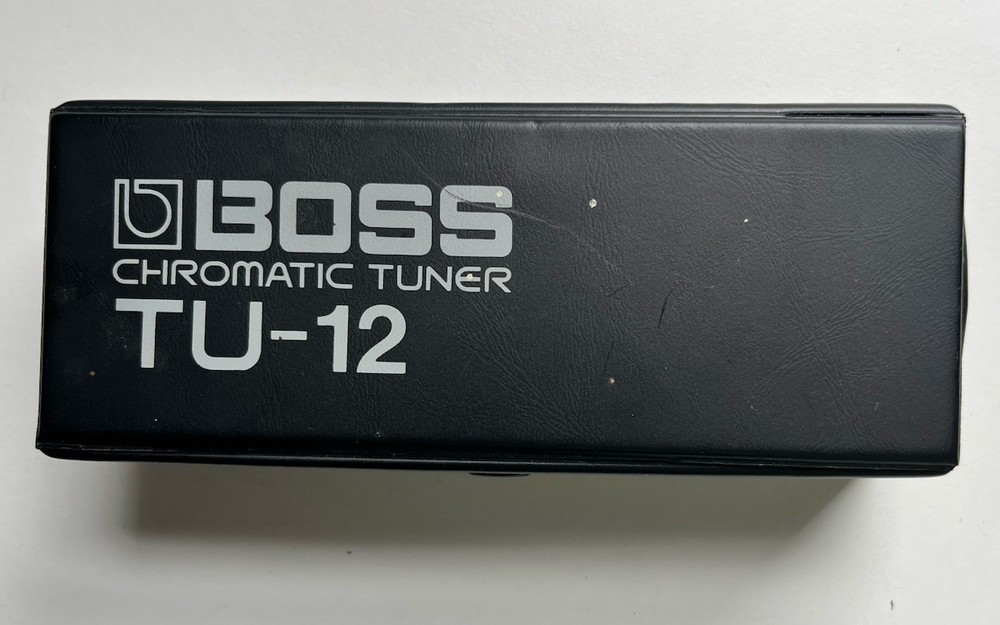 Boss Chromatic Tuner TU-12 With Case