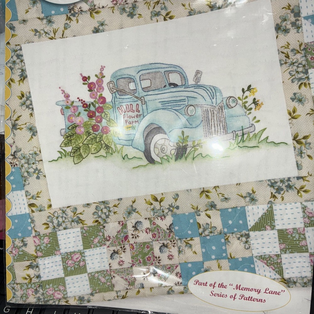 Memory Lane -12  CAH PatternsPre~owned As Is