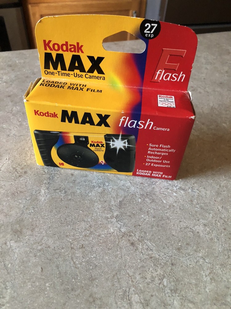 Kodak Max Flash 27 Exp Single Use Camera NEW! Exp 10/2002