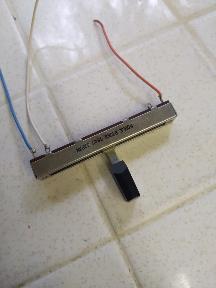 SAE 5000 Slider Control And Knob