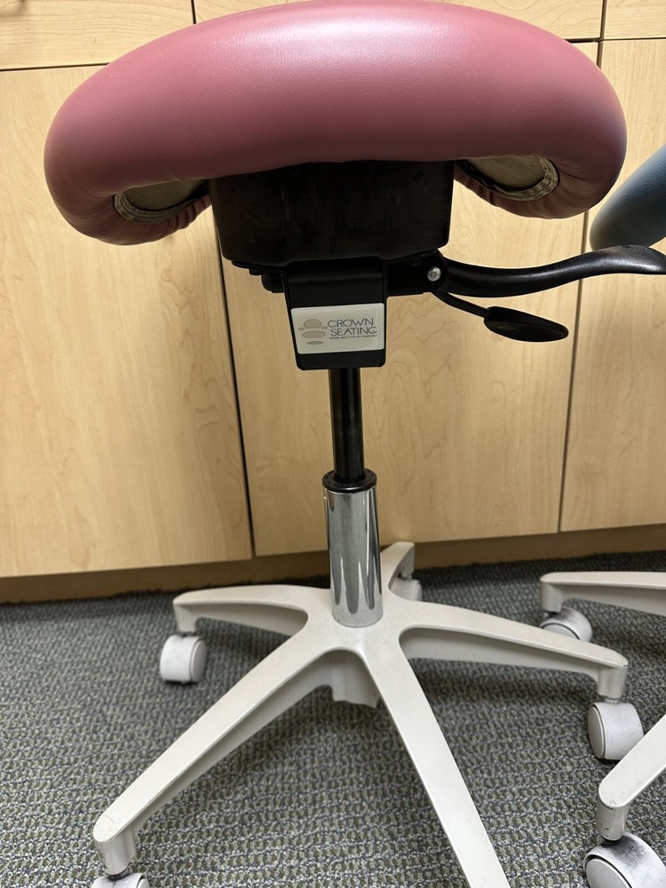 Crown Seating saddle chair durango C90ss