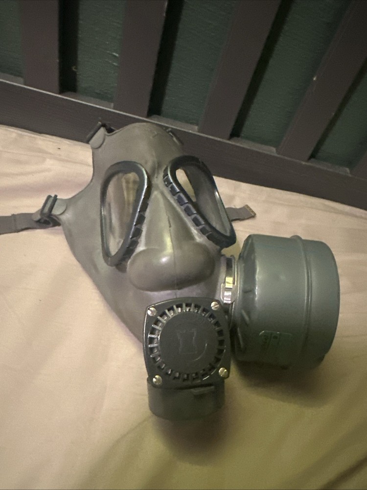 Finnish M61 Gas Mask