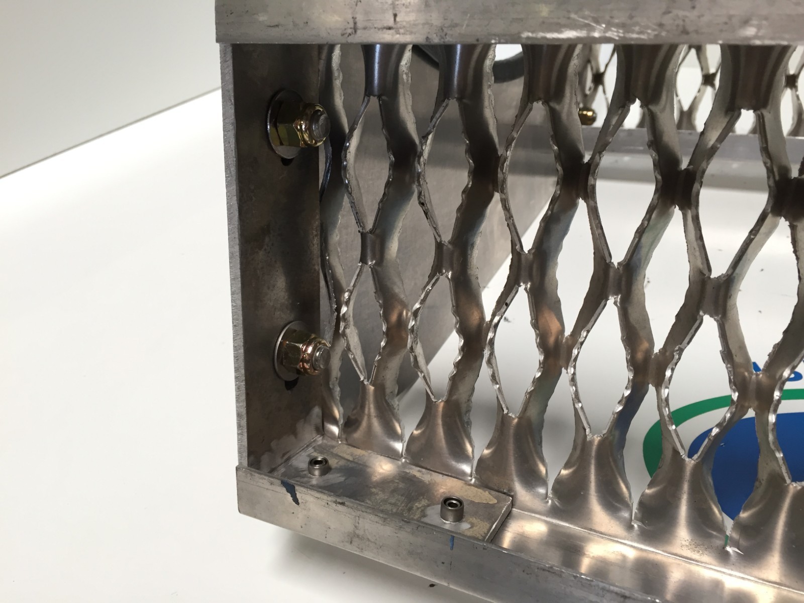 Peterbilt 26" Fuel Tank Steps - Complete Kit, Fits All Models