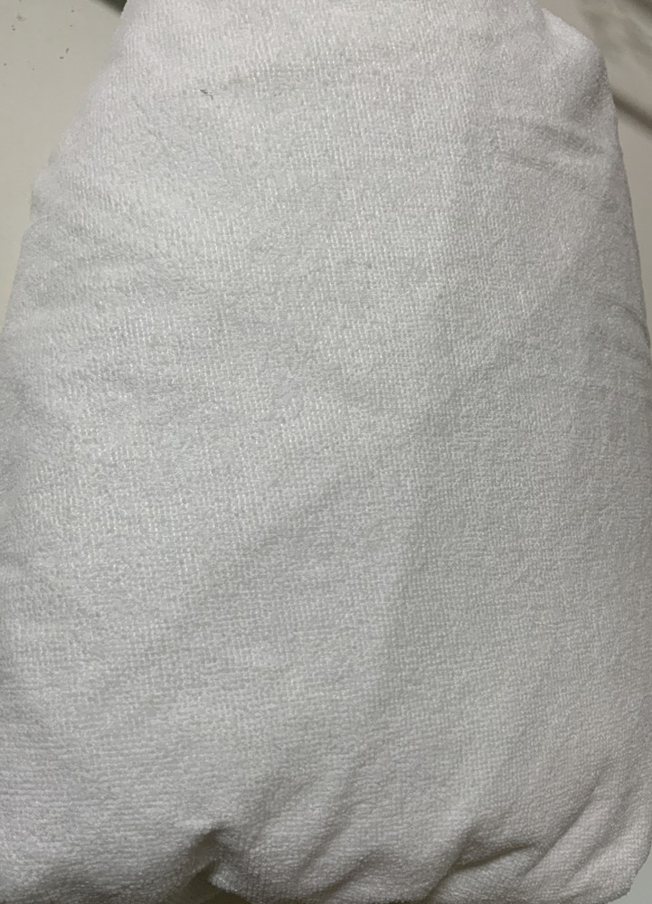 🛏️ Allerease -Twin Perfect Protection Waterproof Mattress Protector 👉w/defect