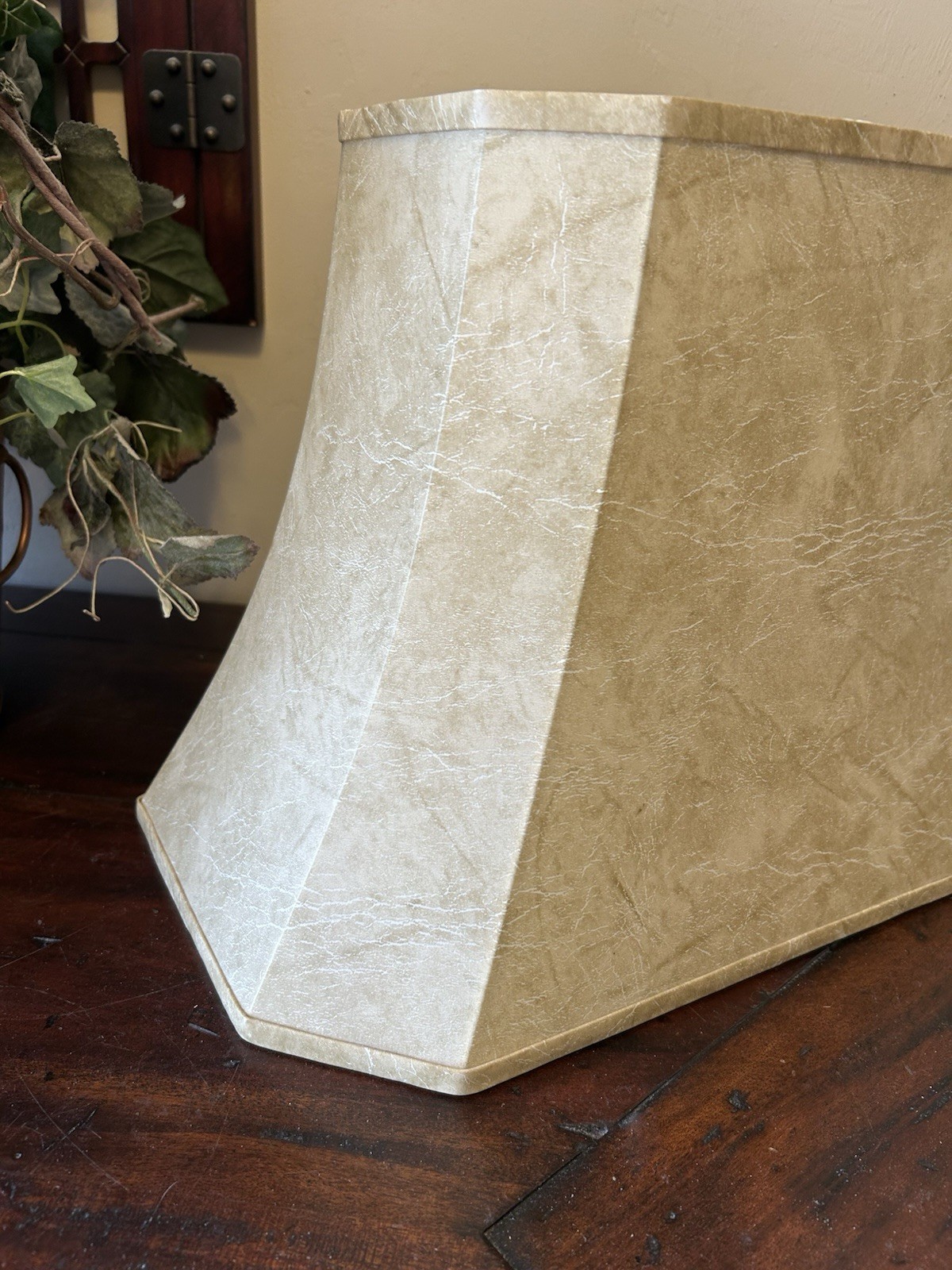 ROYAL DESIGN Inc Octagonal Mouton FAUX LEATHER Lamp Shade~16" base~12.5" tall