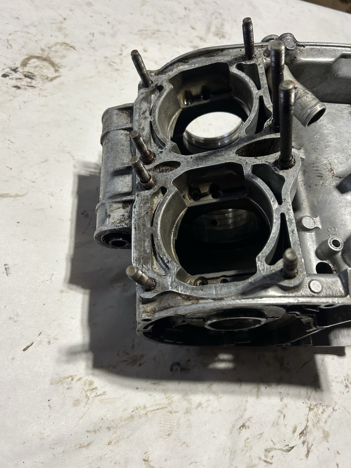 1987 - 2006 Yamaha Banshee Yfz350 Engine Motor Crankcase Bottom End Block Set