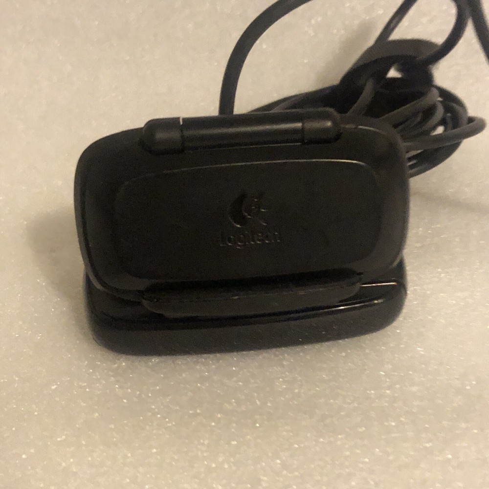 Logitech V-U0023 HD Foldable Auto-Focus USB Video Webcam