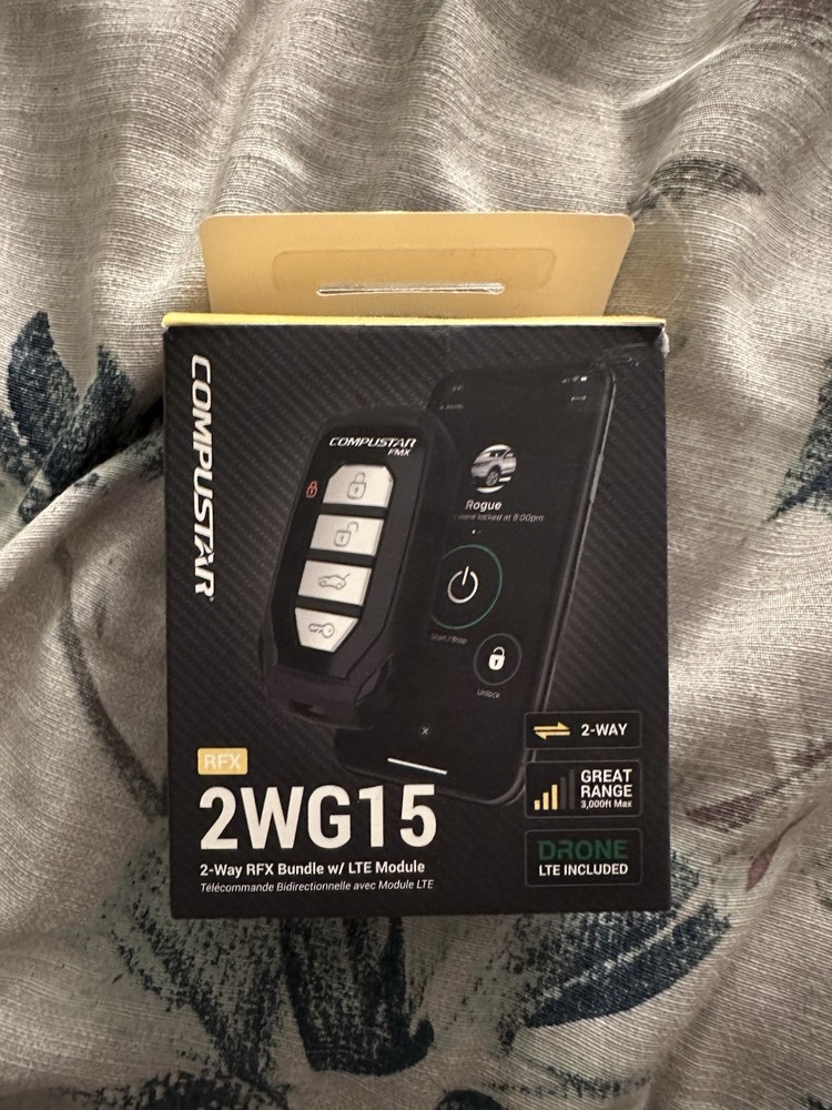 Compustar CSX4900-S 2-Way 3000-Ft Range Auto Remote Car Starter