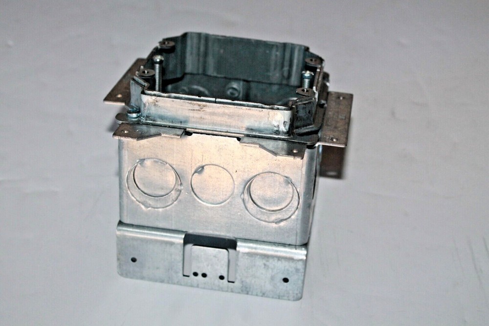 Caddy A1F 4" Electrical Box Stud Mount