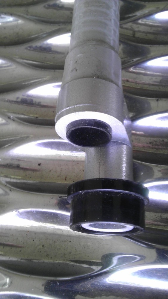 Heavy Duty Flex Arm 25" Threaded one end fitting on other end