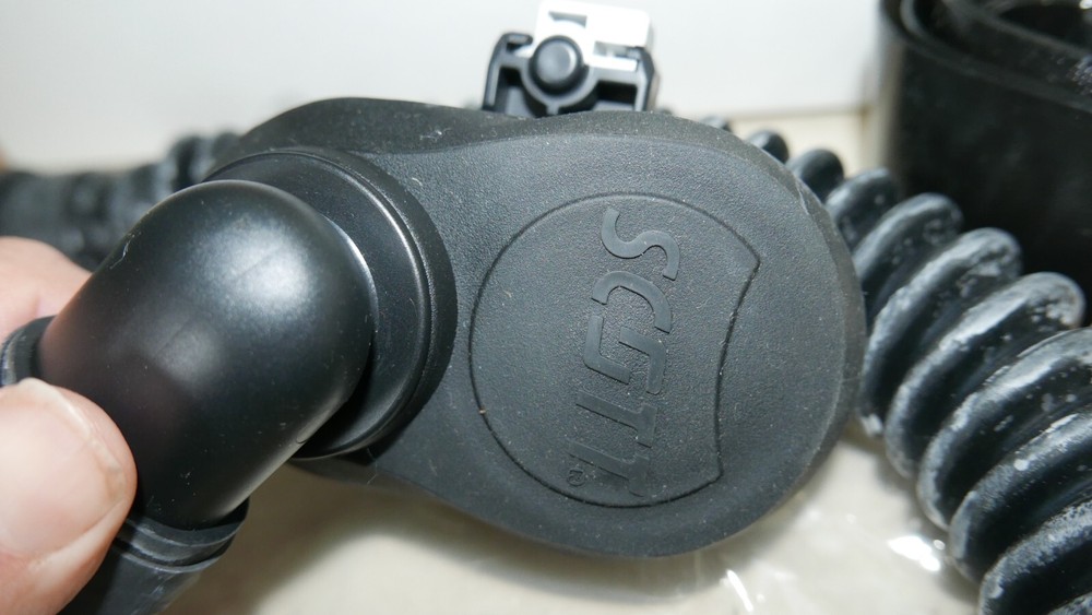 Scott AV-2000 Mask , Hose , Flow Meter ,Belt