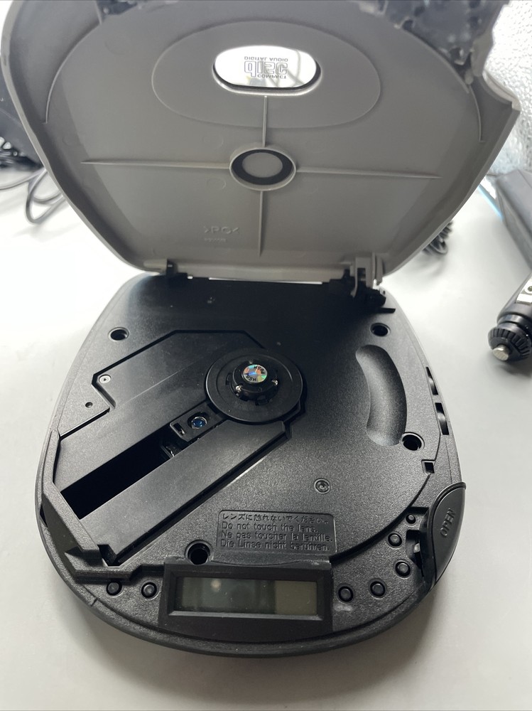 Panasonic SL-S262 S-XBS Anti Shock Memory CD Player Tested, With Accessories