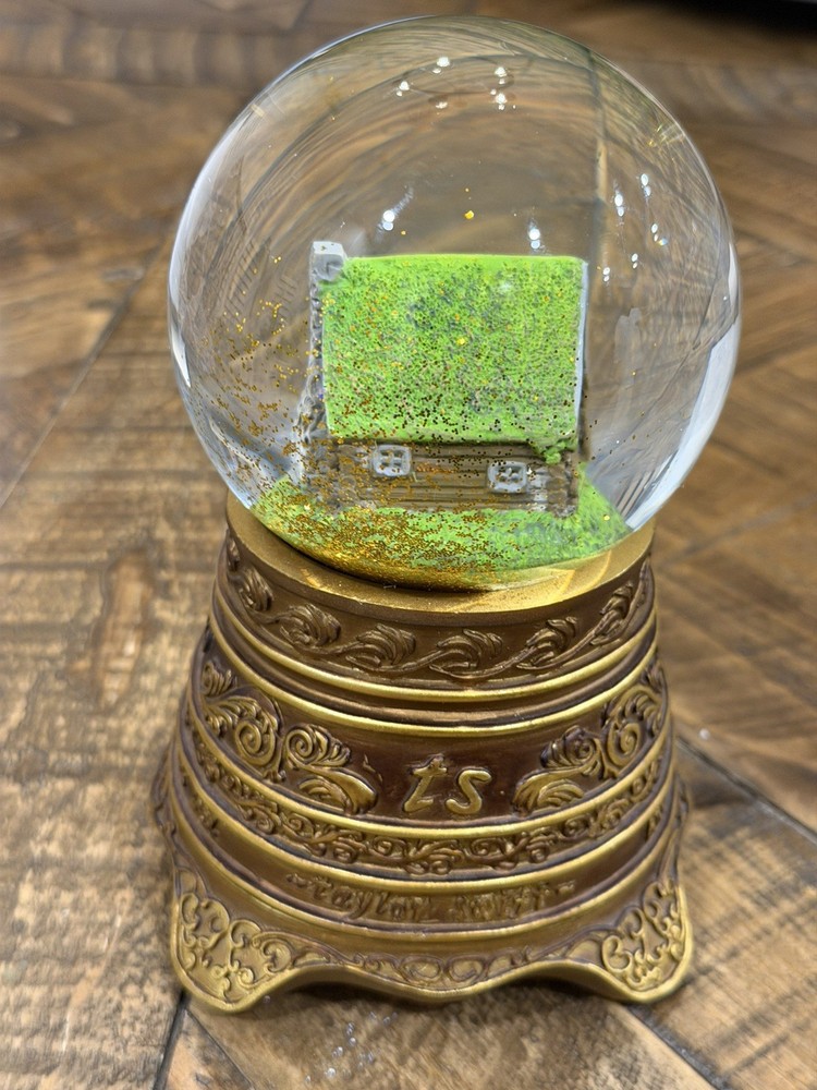 Taylor Swift Folklore Cabin Snowglobe w/ box