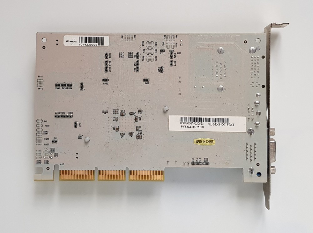 SOLTEK SL-85MR3-C Socket 478 + CPU + RAM + Geforce Retrogaming collectible set