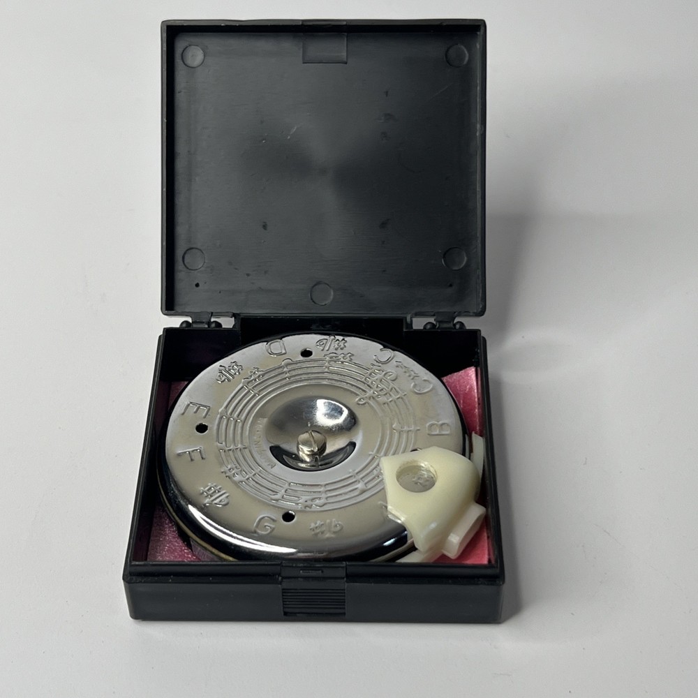 Tempus CP1 Chromatic Pitch Pipe With Note Selector In Case