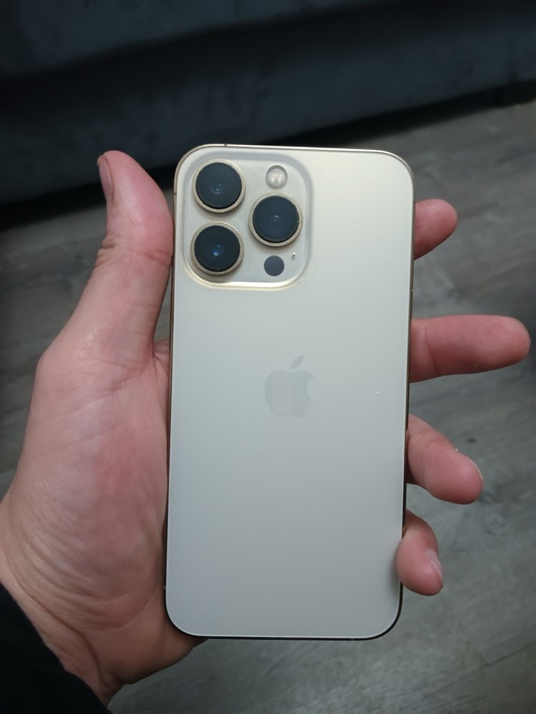 Apple iPhone 13 Pro