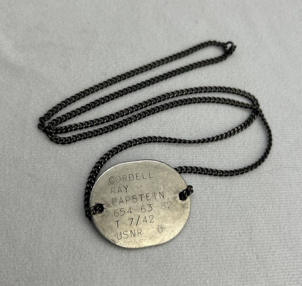 Vintage USNR 1942 U.S. Navy Reserves Dog Tags T-7/42 w Chain