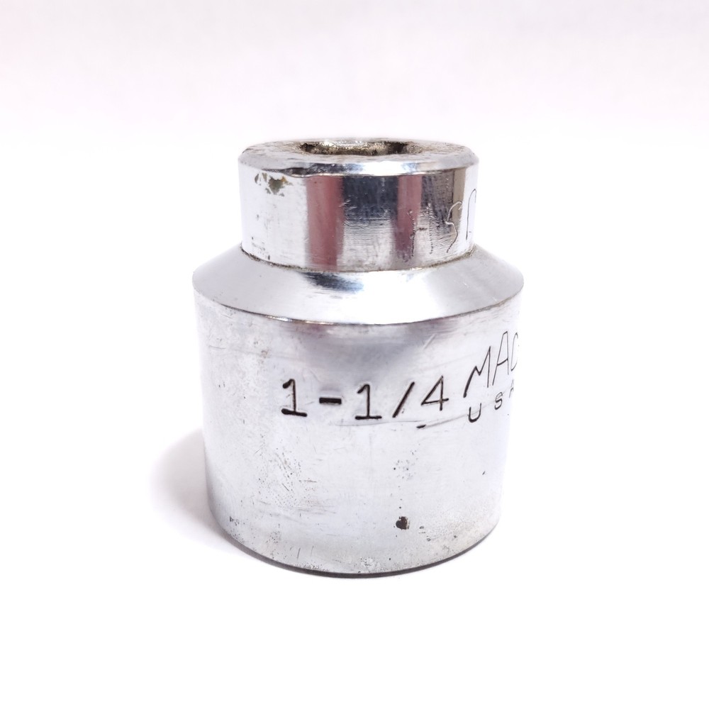 MAC Tools 1/2" Drive 1-1/4" Shallow Socket V402 12-point