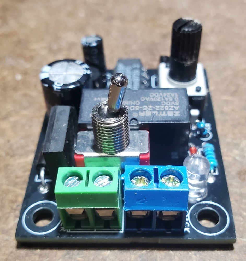 Train Reversing Control Board - Back & Forth for HO / N Gauge Model Railroads