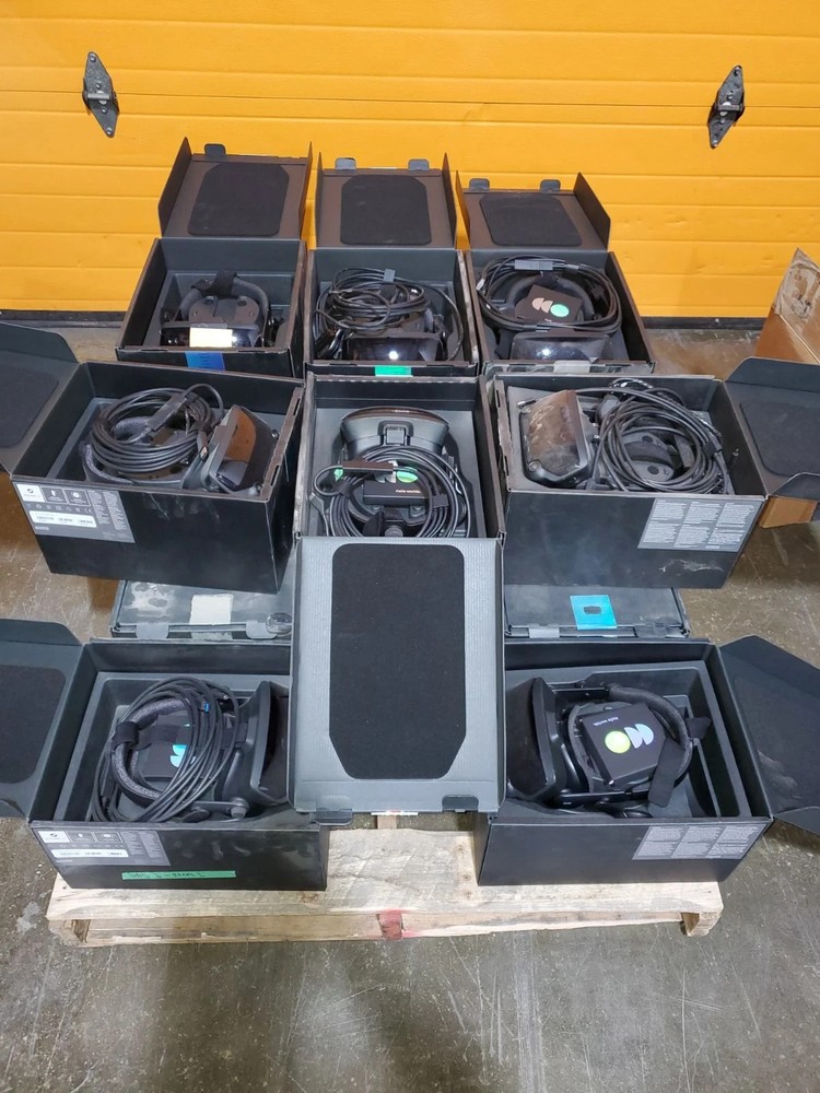 Valve Index Headsets / Cables