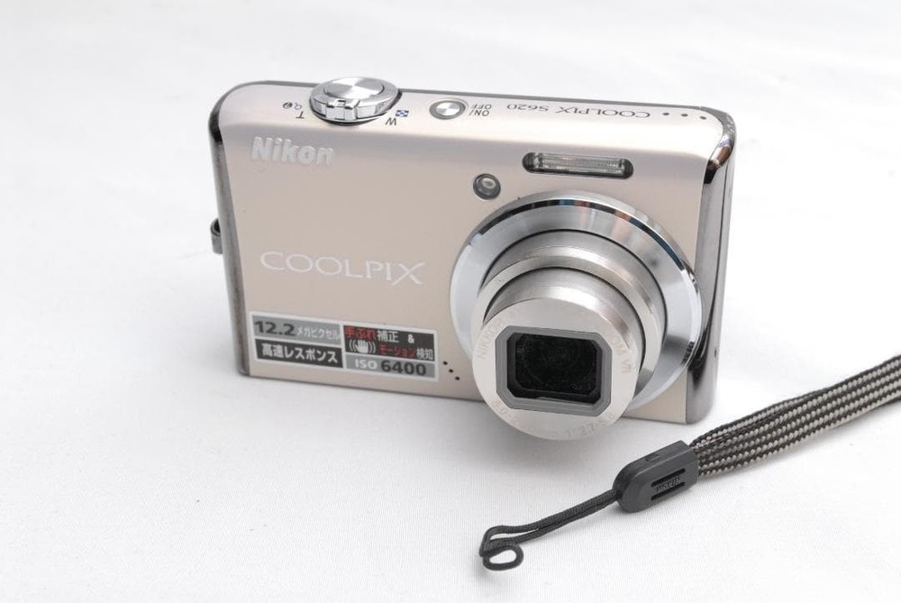 Nikon COOLPIX S620 12MP Compact Digital Camera Tested Excellent Condition