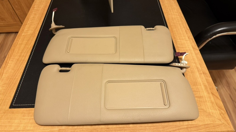 BMW E39 5 Series OEM Beige Sun Visor(Left & Right) Pristine Condition