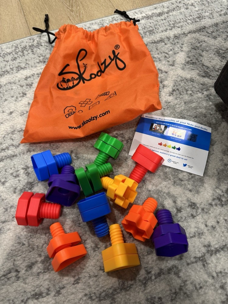 Skoolzy Rainbow Counting Bears with Sorting Cups & Dice & Skoolzy Nuts & Bolts