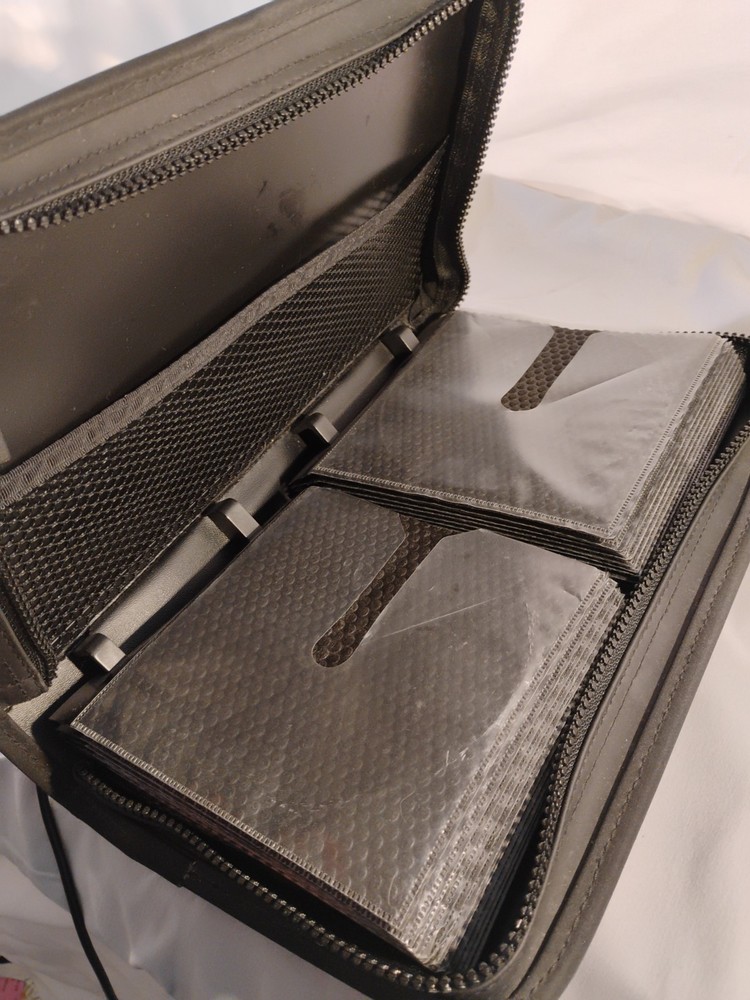 🔥CD PROJECTS 64 Capacity CD DVD Blu Ray Media Storage Zip Case Zip Up Holder