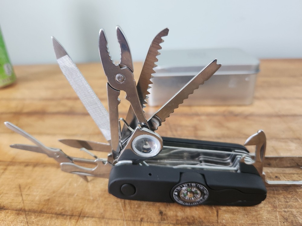 Whiz Tool - Ultimate Multitool Pocket Tool - 24 Functions, Lightweight - New