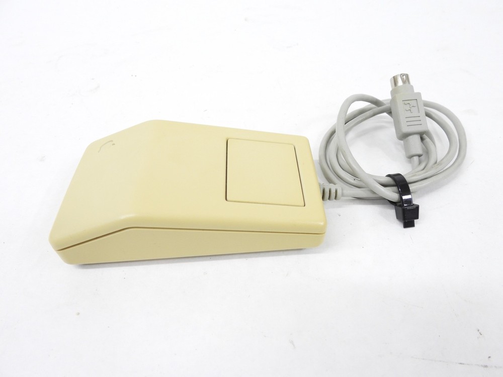 Apple G5431 Vintage Computer Desktop Bus Mouse (good condition)