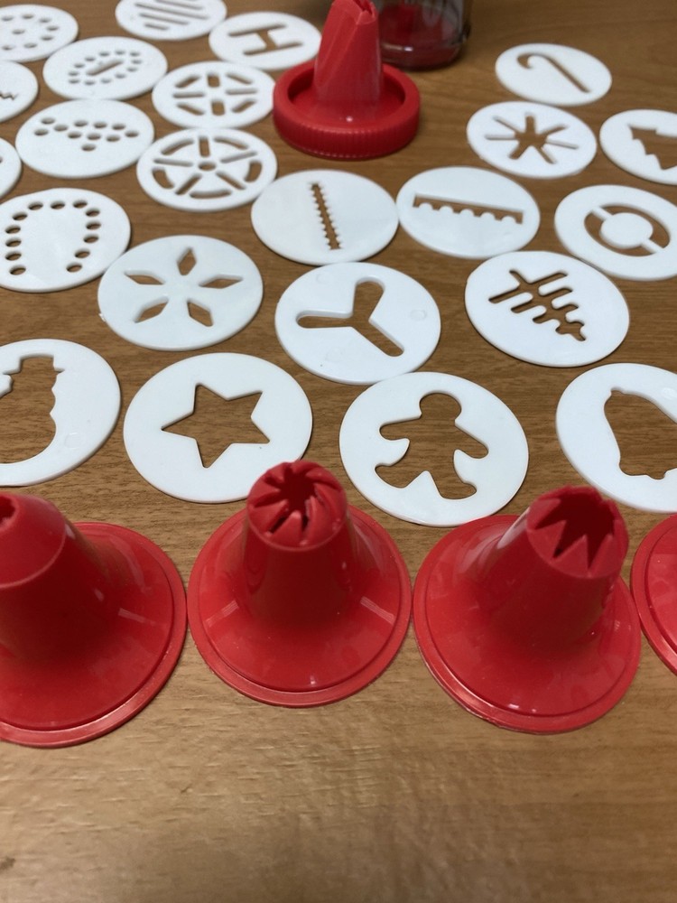 Perfect Cookie Maker and Cake Decorating Kit