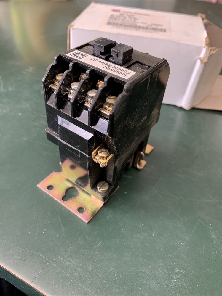 SQUARE D 9050 JCK27V20 ELECTRICAL Solid State TIME DELAY RELAY 120VAC/110VDC