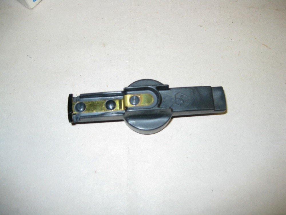 Mazda KF3418V05 distributor rotor