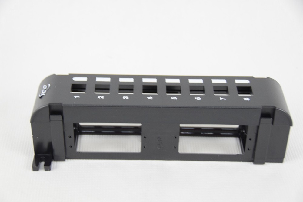 ICC IC107BP8VB 8-Port Flush Patch Panel Vertical Wall Mountable