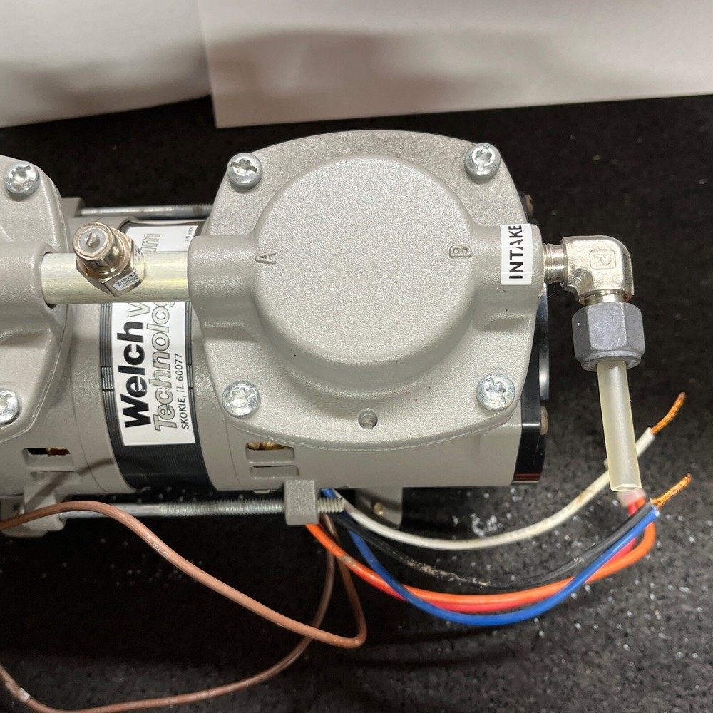 Welch Vacuum Technology Vacuum Pump Model 61-3211