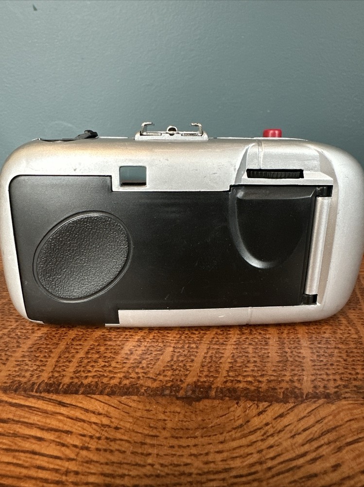 Quickshot DI-4410 Mango Camera Point and Shoot - Works