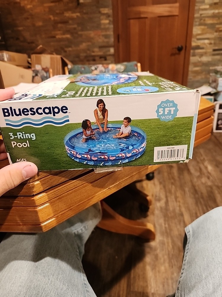 Bluescape 3-Ring Pool