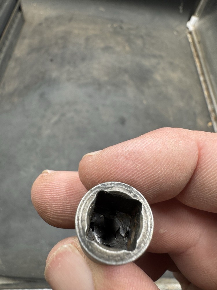 APEX TOOLS 833, 3/8" SOCKET DRIVEN, #3 PHILLIPS SCREWDRIVER BIT.