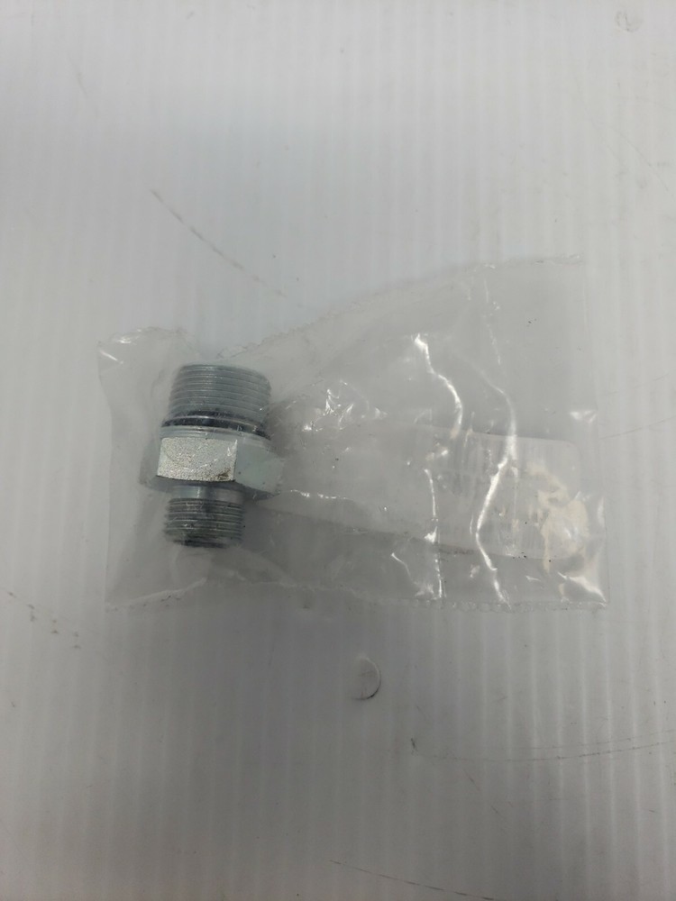 John Deere Adapter Fitting - 61M5193