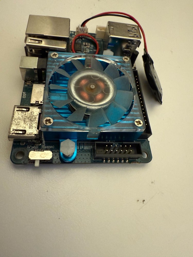 ODROID-XU4 Single Board Computer with Quad Core 2GHz A15, 2GB RAM, USB 3.0