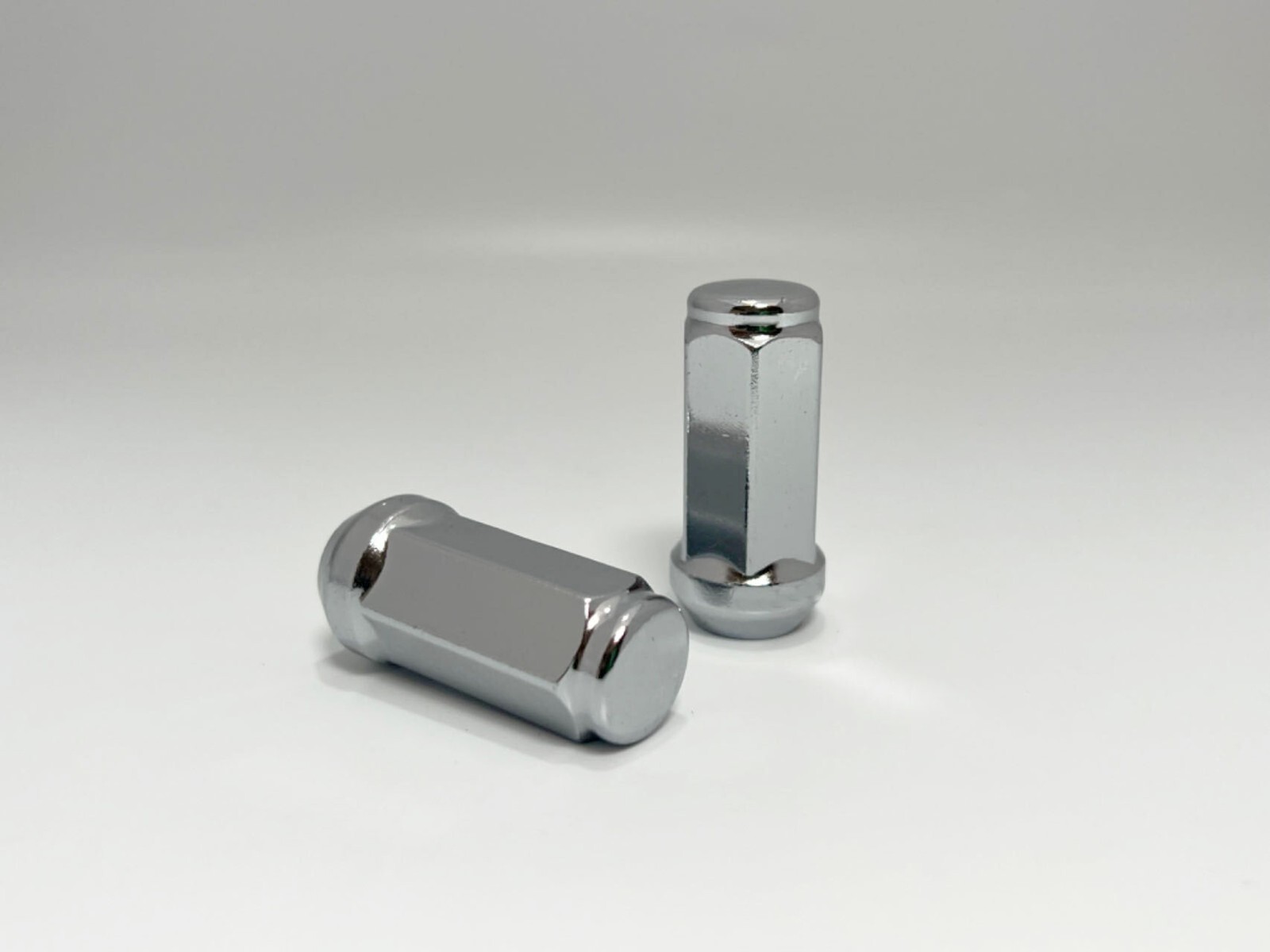 32PC CHROME 2" CLOSE ACORN LUG NUT |14X1.5| CHEVROLET SILVERADO 2500 HD (99-23)