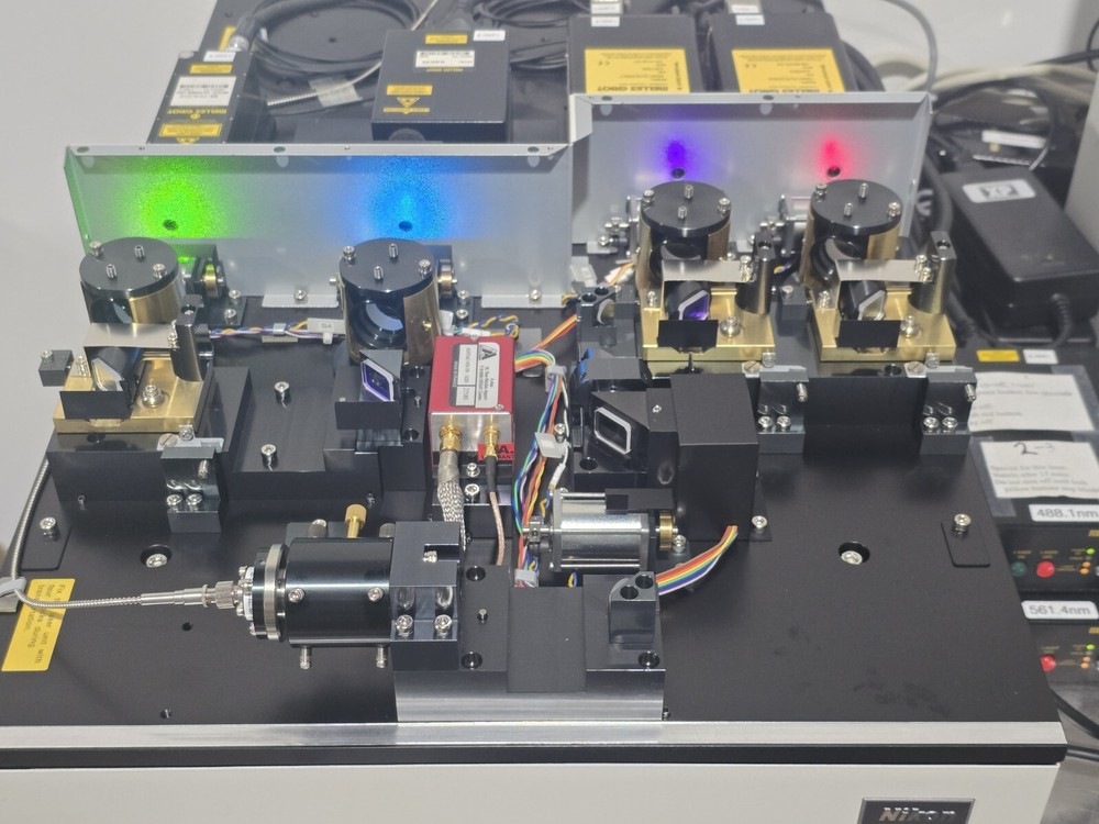 Nikon D-Eclipse C1 Si Spectral Imaging Confocal Microscope System