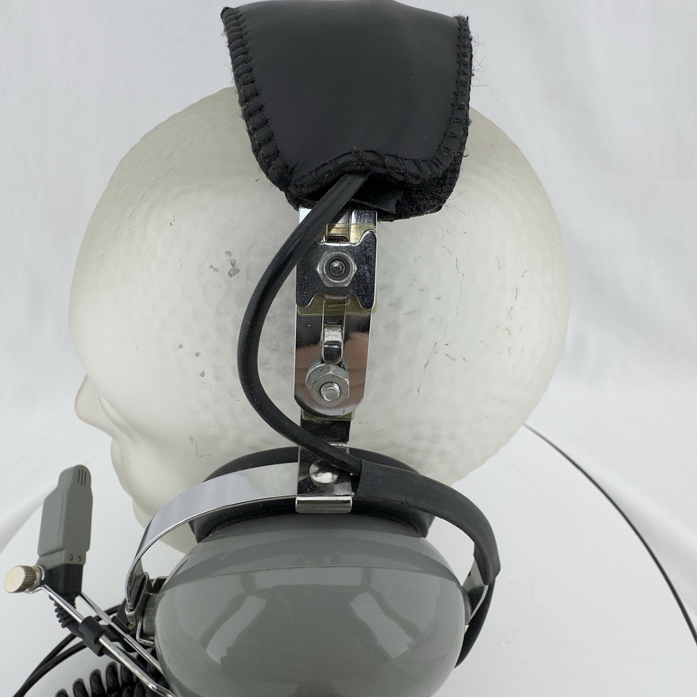 AVIX Aviation Headset Dual Plug Pilot Headset Tested